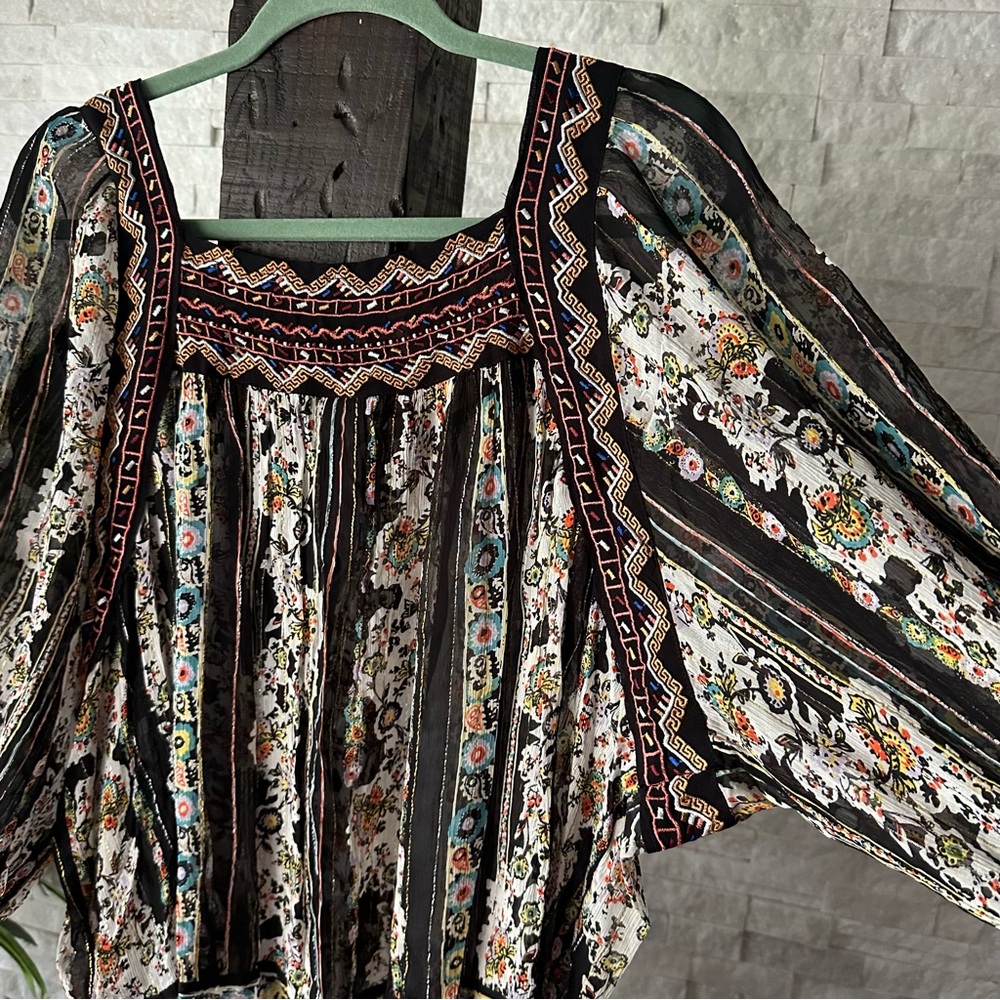 Free People “Dance Magic” Tunic Boho Embrodered Whimsigothic Floral Top Size M - Picture 7 of 9